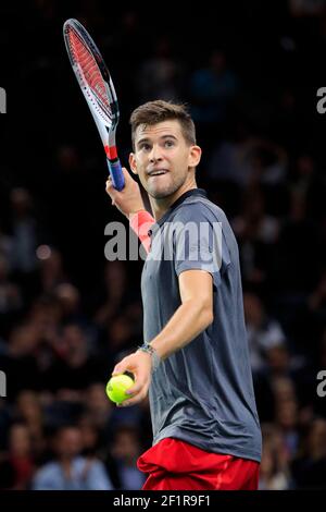 Dominic THIEM (AUT) gewann gegen Gilles SIMON (FRA) beim Rolex Paris Masters Paris 2018 Tennis Match am 31th. Oktober 2018 in der AccorHotels Arena (Bercy) in Paris, Frankreich - Foto Stephane Allaman / DPPI Stockfoto