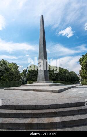 Grab des unbekannten Soldaten im Memorial Park des ewigen Ruhms - Kiew, Ukraine Stockfoto