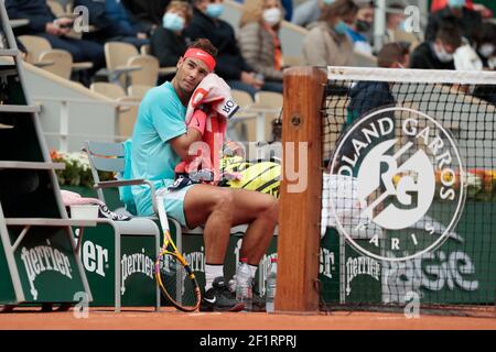 Rafael Nadal (ESP) während des Roland Garros 2020, Grand Slam Tennisturniers, am 30. September 2020 im Roland Garros Stadion in Paris, Frankreich - Foto Stephane Allaman / DPPI Stockfoto