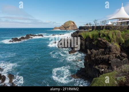 Mole Insel in Porto Moniz auf Madeira Stockfoto