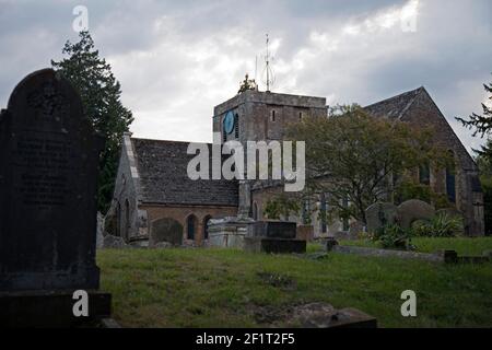 All Saints Church, Faringdon, Oxfordshire vom Friedhof aus gesehen Stockfoto