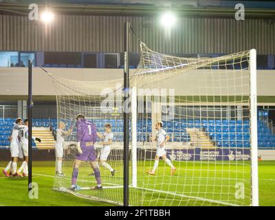 Solihull, Großbritannien. März 2021, 09th. Stockport tritt ihr 3rd Tor während der Vanarama National League Spiel zwischen Solihull Moors & Stockport County FC im SportNation.bet Stadion in Solihull, England Kredit: SPP Sport Pressefoto. /Alamy Live Nachrichten Stockfoto