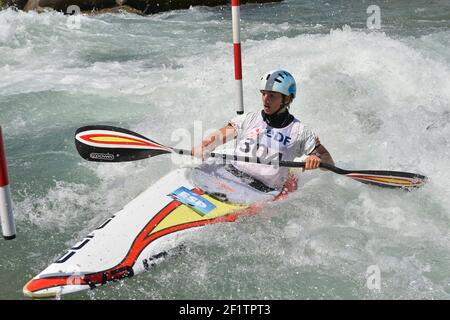 KANU - 2012 ICF SLALOM WORLD CUP - PAU (FRA) - 14 BIS 17/06/2012 - FOTO JULIEN CROSNIER / KMSP / DPPI - MAIALEN CHOURRAUT (ESP) Stockfoto