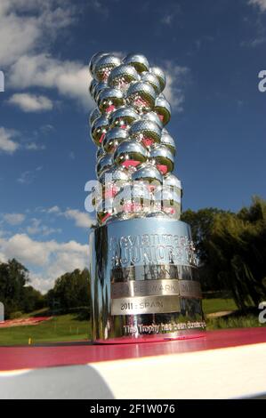 GOLF - EVIAN MASTERS JUNIORS CUP 2012 - EVIAN MASTERS GOLF CLUB (FRA) - 21-22/07/2012 - FOTO OLIVIER GAUTHIER / KMSP / DPPI - BECHER Stockfoto