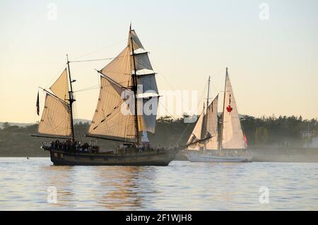 Die Topsail Ketch Hawaiian Chieftain ist eine Nachbildung eines typischen europäischen Handelshändlers der Wende des 19. Jahrhunderts. Stockfoto