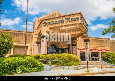 Gwinnett County, GA / USA - 05 25 20: Eingang zur Gwinnett Place Mall, die mittlerweile größtenteils geschlossen ist Stockfoto