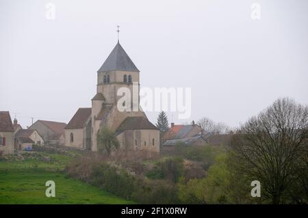 L'Eglise de Bazolles, Saint-Symphorien, Chatillon-en-Bazois, Nievre, Burgund, Frankreich Stockfoto