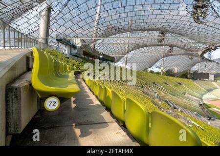 Blick auf das Olympiastadion 1972 in München Stockfoto