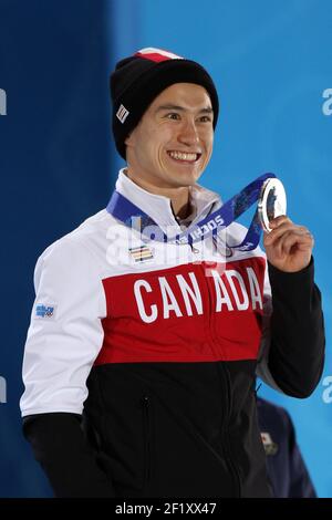 Eiskunstlauf Männer Single Skating Podium auf dem Platz Medaillen während der XXII Olympischen Winterspiele Sotchi 2014, Tag 8, am 15. Februar 2014 in Sotschi, Russland. Foto Pool KMSP / DPPIPatrick Chan aus Kanada, Silbermedaille Stockfoto