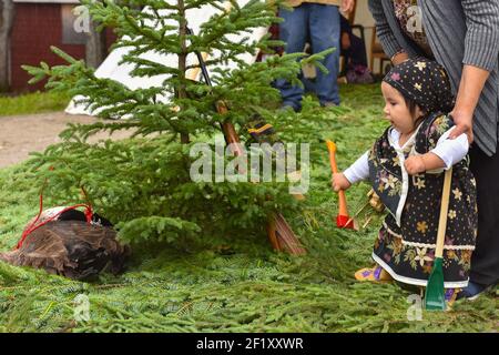 Walking Out Ceremony, Indigenous Rite of Passage Ritual, Nord-Quebec, Kanada Stockfoto