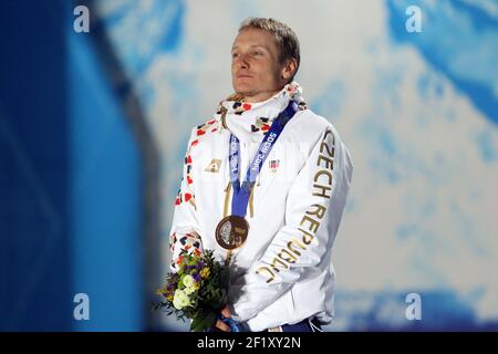 Biathlon Männer Masse Start Podium, Ondrej Moravec aus Tschechien ist Bronzemedaille, auf dem Platz Medaillen während der XXII Olympischen Winterspiele Sotchi 2014, Tag 11, am 18. Februar 2014 in Sotschi, Russland. Fotopool KMSP / DPPI Stockfoto