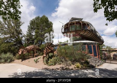 Das Bart Prince Residence and Studio, lokal bekannt als das Raumschiff Haus, im Nob Hill Viertel von Albuquerque, New Mexico. Stockfoto