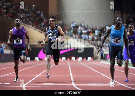 Tyson Gay of United States, Jimmy Vicaut von Frankreich und Justin Gatlin von USA konkurrieren in 100m Männern während der Internationalen Leichtathletik-Meeting Herculis, IAAF Diamond League, Monaco am 17. Juli 2015 im Louis II Stadion in Monaco, Frankreich - Foto Jean-Marie Hervio / KMSP / DPPI Stockfoto