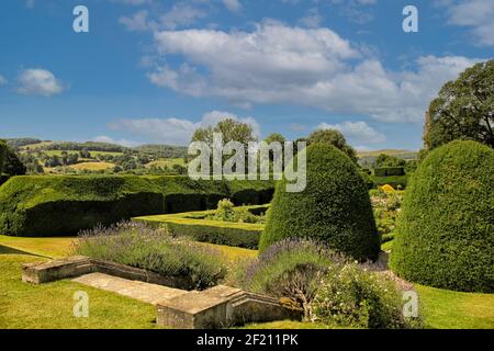 Schöner englischer Garten in Sudeley Castle in Winchcombe Stockfoto