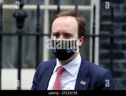 London, England, Großbritannien. März 2021, 10th. Staatssekretär für Gesundheit und Soziales MATT HANCOCK wird gesehen verlassen 10 Downing Street. Kredit: Tayfun Salci/ZUMA Wire/Alamy Live Nachrichten Stockfoto