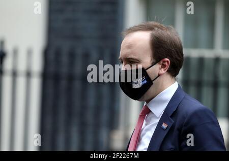 London, England, Großbritannien. März 2021, 10th. Staatssekretär für Gesundheit und Soziales MATT HANCOCK wird gesehen verlassen 10 Downing Street. Kredit: Tayfun Salci/ZUMA Wire/Alamy Live Nachrichten Stockfoto