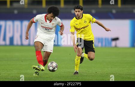 Dortmund, Deutschland. 09th Mär, 2021. firo: 09.03.2021 Fuvuball: Fußball: UEFA Champions League Saison 2020/21 1/8 Finale BVB, Borussia Dortmund - FC Sevilla Duels, Mahmoud weltweit zur Nutzung Kredit: dpa/Alamy Live News Stockfoto