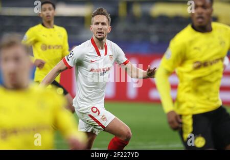 Dortmund, Deutschland. 09th Mär, 2021. firo: 09.03.2021 Fuvuball: Fußball: UEFA Champions League Saison 2020/21 1/8 Finale BVB, Borussia Dortmund - FC Sevilla Luuk de Jong Quelle: dpa/Alamy Live News Stockfoto