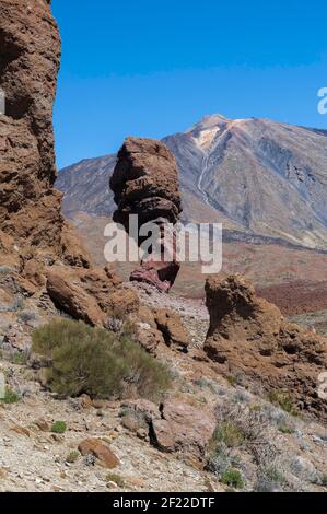 Roques de García, Felsformation auf der spanischen Kanarischen Insel Teneriffa unterhalb des Teide-Vulkans. Stockfoto