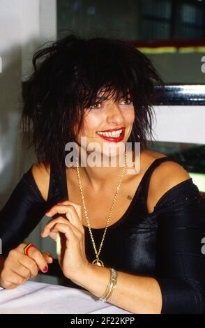 1 ist TRUMPF, Live-Show von der IFA in Berlin, Deutschland 1989, Stargast: Nina Hagen Stockfoto