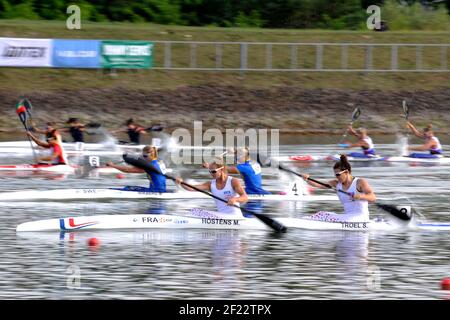 Manon Hostens und Sarah Troel aus Frankreich treten K2 Frauen 500 m während der ICF Kanusprint-Weltmeisterschaft 2017 in Racice, Tschechische Republik, Tag 2, 24th. August 2017 - Foto Jean-Marie Hervio / KMSP / DPPI Stockfoto