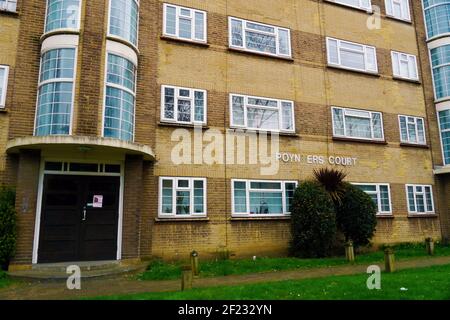 London, Großbritannien. März 2021, 10th. Poynders Court auf dem South Circular in South West London, von Interesse für die Polizei bei der Suche nach Sarah Everard. Kredit: JOHNNY ARMSTEAD/Alamy Live Nachrichten Stockfoto