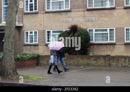 London, Großbritannien. März 2021, 10th. Poynders Court auf dem South Circular in South West London, von Interesse für die Polizei bei der Suche nach Sarah Everard. Kredit: JOHNNY ARMSTEAD/Alamy Live Nachrichten Stockfoto