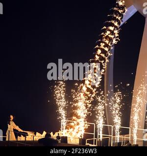 Eiskunstläuferin Kim Yu-Na zündet die olympische Flamme während der XXIII. Olympischen Winterspiele Pyeongchang 2018, Eröffnungsfeier, am 9. Februar 2018, im Olympiastadion in Pyeongchang, Südkorea - Foto Philippe Millereau / KMSP / DPPI Stockfoto