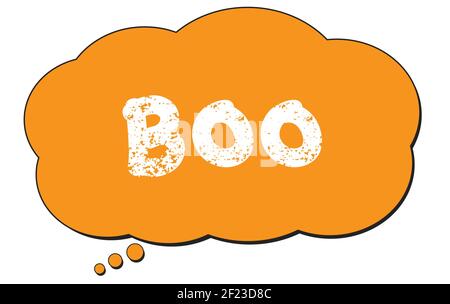 BOO-Text auf einer orangefarbenen Gedankenwolke geschrieben. Stockfoto