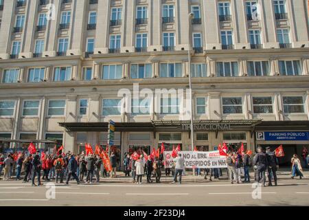 Anhebung kollektiver Entlassungen im Reservationszentrum und am Hauptsitz der Gruppe. Die Gewerkschaften CCOO und UGT befürchten, dass sich die Praxis der Ausweitung vorläufiger Maßnahmen, wie die ERTE, die zur Abschwächung der Auswirkungen der Krise von covid-19 angewandt wurde, auf einen endgültigen Abbau der Arbeitskräfte ausbreitet und sich als Lösung in einem besonders betroffenen und betroffenen Tourismussektor ausbreitet, Wie das Hotelsegment plant die Hotelgruppe, etwa 300 Mitarbeiter, vor allem in Madrid und Barcelona, zu entlassen, ​​according zu Gewerkschaftsquellen, die bedauern, dass das Unternehmen diese NACH dem Nutzen erhöht Stockfoto