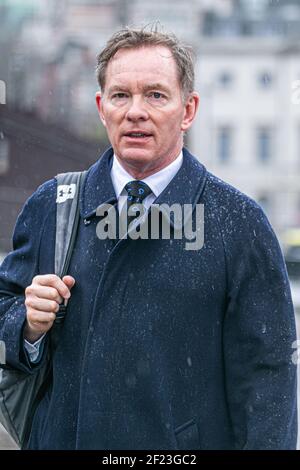 WESTMINSTER LONDON, GROSSBRITANNIEN 10. MÄRZ 2021. Chris Bryant, Labour-Abgeordneter für Rhondda kommt ein Parlament für die Fragen des Premierministers an. Credit amer ghazzal/Alamy Live News Stockfoto