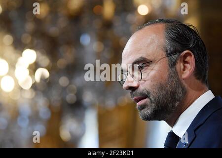 Der französische Premierminister Edouard Philippe bei der Unterzeichnung des gemeinsamen Förderprotokolls für die Olympischen Spiele 2024 in Paris am 14. Juni 2018 im Pariser Rathaus, Frankreich - Foto Philippe Millereau / KMSP / DPPI Stockfoto