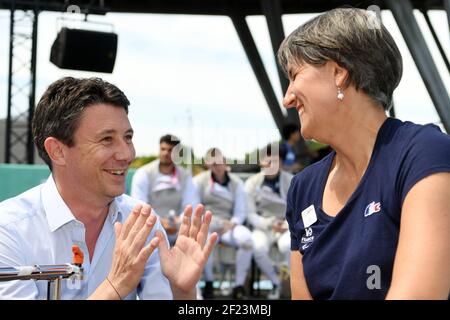 Benjamin Griveaux, Staatssekretär beim Premierminister, Regierungssprecher und Emmanuelle Assmann, Präsidentin des französischen Paralympischen Komitees beim Olympischen Tag 2018, am 23. Juni 2018 in Paris, Frankreich - Foto Philippe Millereau / KMSP / DPPI Stockfoto