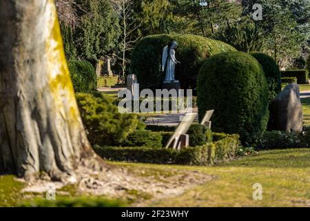 Garnison Friedhof (Dänisch: Garnisons Kirkegård) ist ein Friedhof in Kopenhagen, Dänemark. Es wurde 1671 eingeweiht Stockfoto