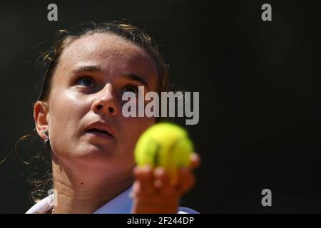 Clara Burel (Fra) tritt in Tennis Frauen Singles während der Olympischen Jugendspiele in Buenos Aires in Argentinien, Tag 3, 8. Oktober 2018, Foto Philippe Millereau / KMSP / DPPI Stockfoto