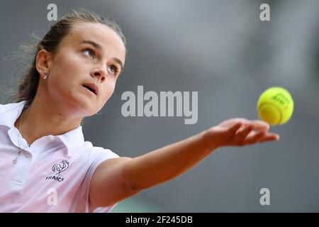 Clara Burel (Fra) tritt in Tennis Frauen Singles während der Olympischen Jugendspiele in Buenos Aires in Argentinien, Tag 6, 11. Oktober 2018, Foto Philippe Millereau / KMSP / DPPI Stockfoto