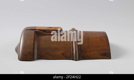 Dummy Breech einer 36-Pfünder Kanone.Holzmodell einer Kanone von 36 Pfund. Der Feuerstein, der bei diesem Modell vorhanden war, fehlt. Stockfoto