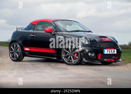 Mini Coupé JCW (R58-Form) Stockfoto