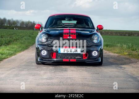 Mini Coupé JCW (R58-Form) Stockfoto