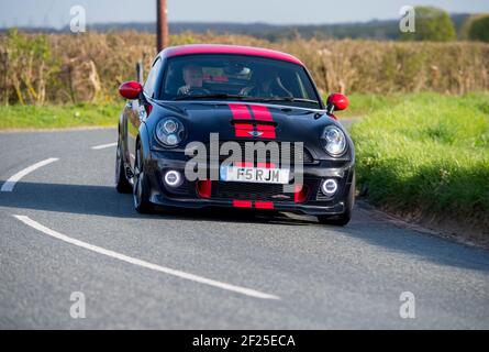 Mini Coupé JCW (R58-Form) Stockfoto