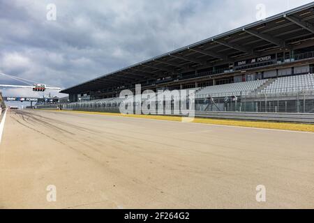 Nürburgring, leere Sitze, keine Rennen, keine Veranstaltungen Stockfoto