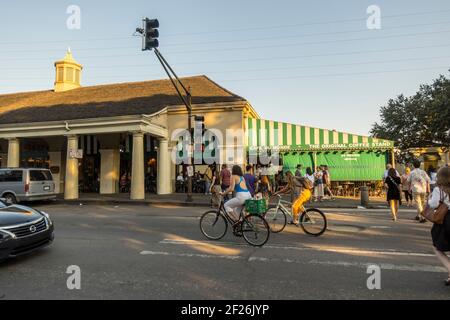 Cafe Du Monde Heimat des Beignet in New Orleans Louisiana Stockfoto