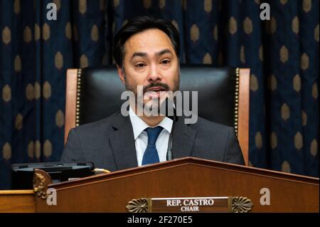 Der US-Repräsentant Joaquin Castro (D-TX) spricht bei einer Anhörung des Ausschusses für auswärtige Angelegenheiten des Repräsentantenhauses. Stockfoto