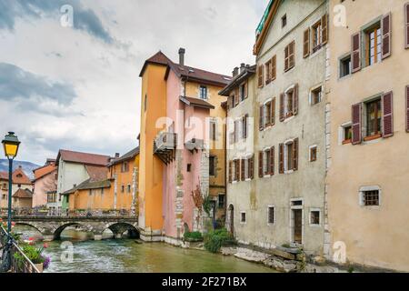 Thiou Fluss in Annecy, Frankreich Stockfoto