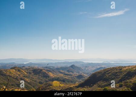 Aufnahme Der Green Mountains Während Des Erstaunlichen Sonnenuntergangs Stockfoto