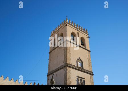 San Juan Batista Kirche Kathedrale Turm in Badajoz, Spanien Stockfoto