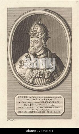 Portret van Karel V van Habsburg, Duits keizer, koning van Spanje.Porträt von Karl V. van Habsburg, deutscher Kaiser und König von Spanien. Er trägt eine Kette mit der Reihenfolge des goldenen Fleece. Im Zusammenhang mit Namen, Funktion und Todesdatum auf Niederländisch. Stockfoto