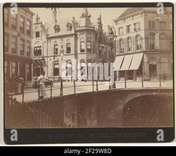 Blick in Utrecht: Ecke New Canal, Trans, Pausdam und hinter Den Dom .. Stockfoto
