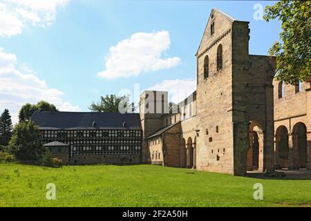 ehemaliges Benediktinerkloster Paulinzella im Rottenbachtal, Thüringen, Landkreis Saalfeld-Rudolstadt, Deutschland / ehemaliges Kloster des Ordens o Stockfoto