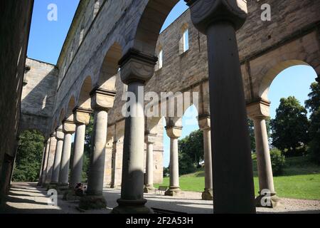 ehemaliges Benediktinerkloster Paulinzella im Rottenbachtal, Thüringen, Landkreis Saalfeld-Rudolstadt, Deutschland / ehemaliges Kloster des Ordens o Stockfoto